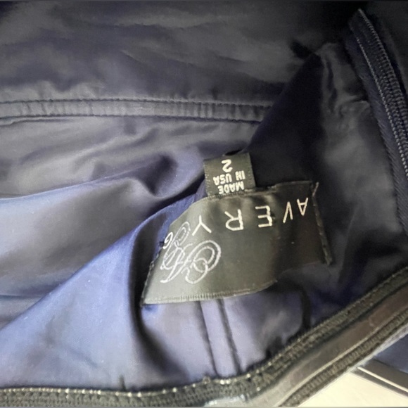 Avery G Women's Blue Sleeveless A-Line Gown Size 2 *New with Tags* - Picture 3 of 3